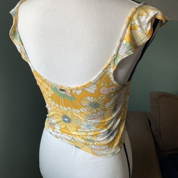 O’Neill Andy Floral Crop Top - Picture 9 of 13